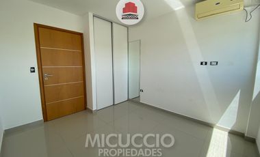 Departamento en Venta, Asborno 642 (10°B), Escobar centro frente a la plaza