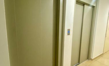 Departamento en Venta, Asborno 642 (10°B), Escobar centro frente a la plaza