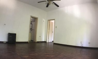 Departamento 3amb amplios SIN EXPENSAS Sarmiento al 300