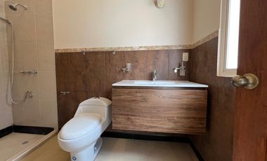 Vendo linda propiedad dentro de lotización privada, ideal para proyecto inmobiliario