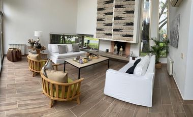 Casa en  Talar del Lago 2