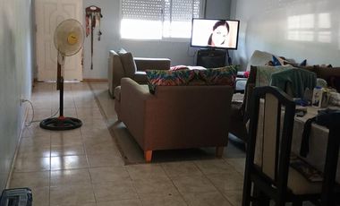 PH cuatro ambientes cochera y terraza en venta en Wilde