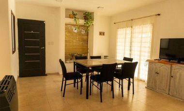 Casa en  ALQUILER TEMPORAL, Villa Allende Golf, Condor Alto