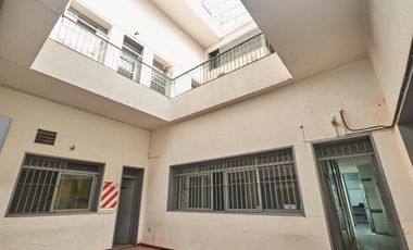 Alquiler Edificio Comercial 1100 m2 - Montserrat