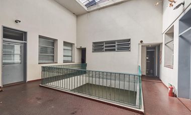 Alquiler Edificio Comercial 1100 m2 - Montserrat