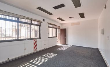 Alquiler Edificio Comercial 1100 m2 - Montserrat