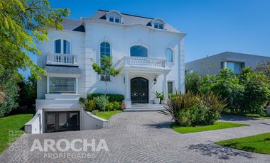 Casa - Nuevo Quilmes