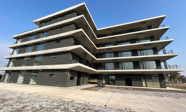 ALQUILER oficina con cochera en Plaza TN- Fisherton