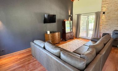 Casa - Barrio Los Pinos