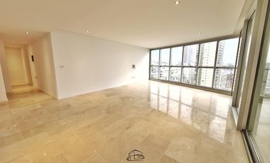 Venta de piso primera linea al mar 6 amb de 265 m2  - Zona Varese