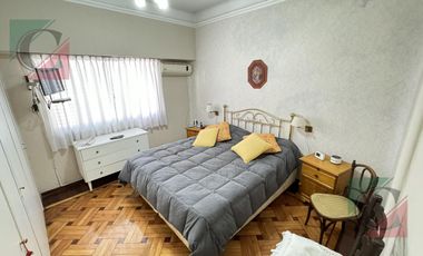 VIVIENDA 3 AMB. + DEPTO EN PLENO CENTRO DE LANÚS