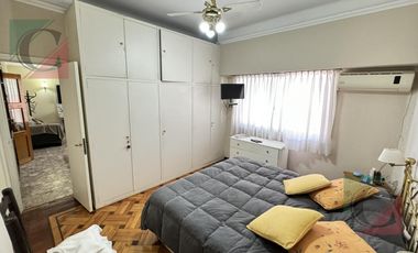 VIVIENDA 3 AMB. + DEPTO EN PLENO CENTRO DE LANÚS