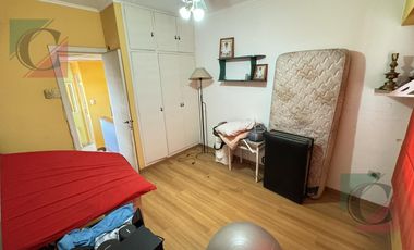 VIVIENDA 3 AMB. + DEPTO EN PLENO CENTRO DE LANÚS