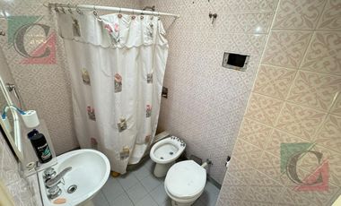 VIVIENDA 3 AMB. + DEPTO EN PLENO CENTRO DE LANÚS