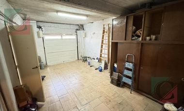 VIVIENDA 3 AMB. + DEPTO EN PLENO CENTRO DE LANÚS
