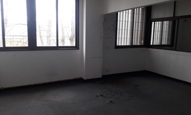 Galpón 650m2 zona industrial - Munro