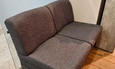 Oficina equipada y lista para entrega