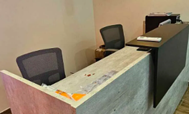 Oficina equipada y lista para entrega