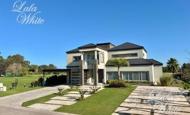 Casa en venta en La Providencia Canning