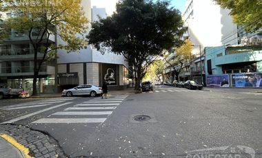 Local en  alquiler - Esquina 9m x 13.5 - apto todo rubro