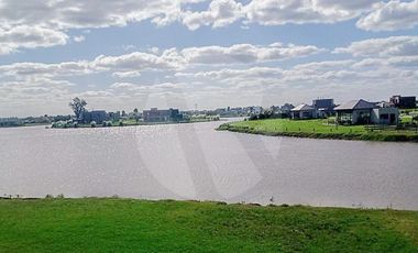 ExcelenteTerreno en venta en  Santa Clara al Sur al lago