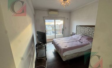 Departamento de 4 ambientes con cochera Apto credito