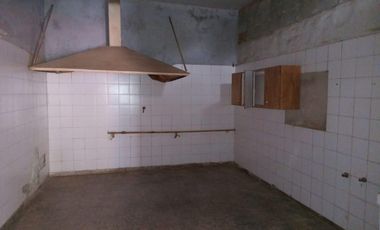 Local en Residencial San Carlos