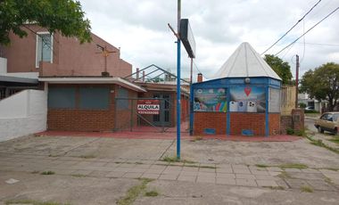 Local en Residencial San Carlos