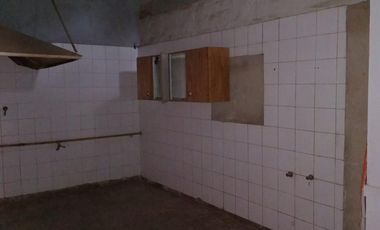 Local en Residencial San Carlos