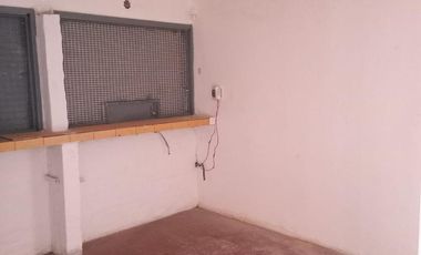 Local en Residencial San Carlos