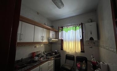 Zeballos 5885, Wilde ¡Ph de tres ambientes de 210m2 totales en Venta!