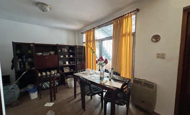 Zeballos 5885, Wilde ¡Ph de tres ambientes de 210m2 totales en Venta!