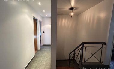 Venta de casa 5 ambientes con cochera en Don Bosco