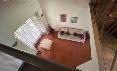 Venta de casa 5 ambientes con cochera en Don Bosco