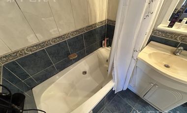 Venta de casa 5 ambientes con cochera en Don Bosco