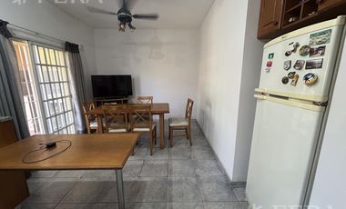 Venta de casa 5 ambientes con cochera en Don Bosco