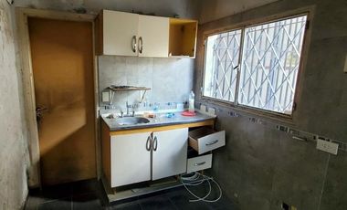 ALQUILER DEPOSITO - EXCELENTE UBICACION EN SAAVEDRA