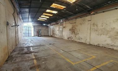 ALQUILER DEPOSITO - EXCELENTE UBICACION EN SAAVEDRA