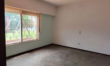 Casa en venta en Tortuguitas | Pileta, doble lote y jardín | Oportunidad