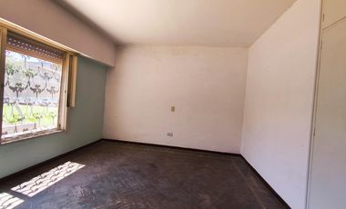 Casa en venta en Tortuguitas | Pileta, doble lote y jardín | Oportunidad