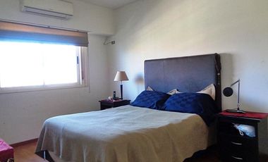 VENTA CHALET 4 AMBIENTES EN VILLA ADELINA