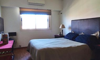 VENTA CHALET 4 AMBIENTES EN VILLA ADELINA