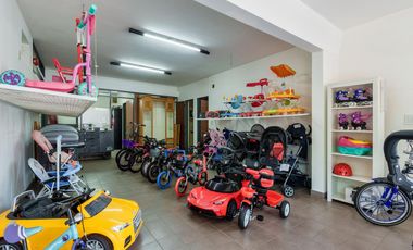 Galpón en venta barrio arroyito local comercial y departamento 2 dormitorios