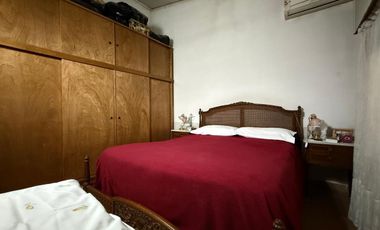 Venta casa 2 ambientes con cochera amplio parque Excelente ubicación Garin Escobar