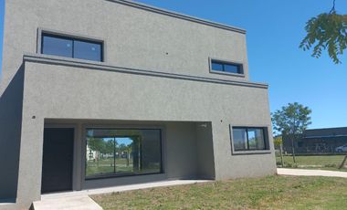 Casa en Pilar, Barrio San Pablo