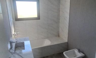 Casa en Pilar, Barrio San Pablo