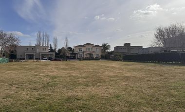 Terreno en Haras Santa Maria - Las Lomas - al Golf