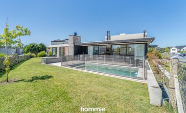 Casa con pileta en Mar del Plata