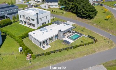 Casa con pileta en Mar del Plata