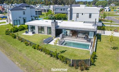 Casa con pileta en Mar del Plata